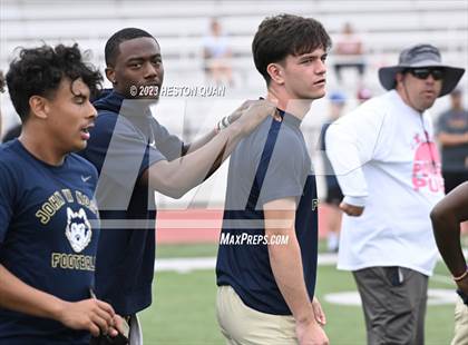 Thumbnail 1 in Huntington Beach vs. JW North (Surf City Passing Tournament) photogallery.