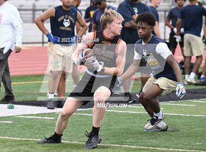 Thumbnail 3 in Huntington Beach vs. JW North (Surf City Passing Tournament) photogallery.