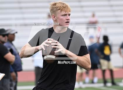 Thumbnail 2 in Huntington Beach vs. JW North (Surf City Passing Tournament) photogallery.