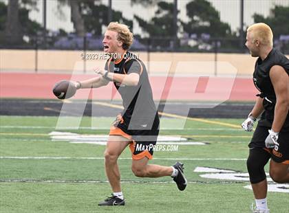 Thumbnail 3 in Huntington Beach vs. JW North (Surf City Passing Tournament) photogallery.