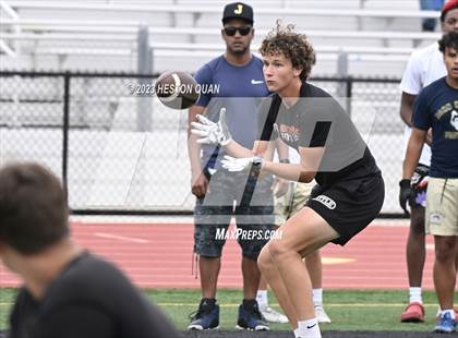 Thumbnail 2 in Huntington Beach vs. JW North (Surf City Passing Tournament) photogallery.