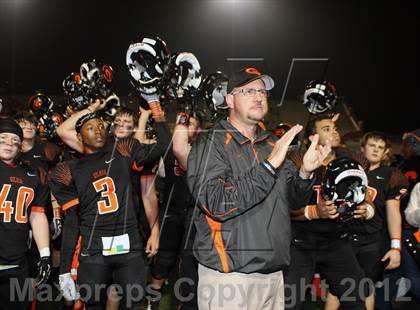 Thumbnail 1 in Gilmer vs. Graham (UIL 3A D2 Semifinal Playoff) photogallery.