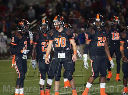 Thumbnail 2 in Gilmer vs. Graham (UIL 3A D2 Semifinal Playoff) photogallery.