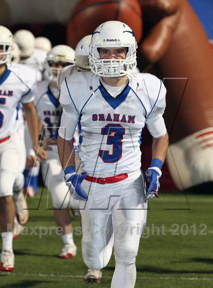 Thumbnail 2 in Gilmer vs. Graham (UIL 3A D2 Semifinal Playoff) photogallery.