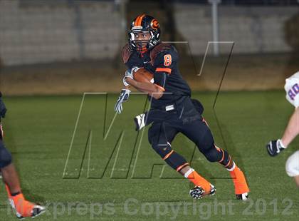 Thumbnail 3 in Gilmer vs. Graham (UIL 3A D2 Semifinal Playoff) photogallery.