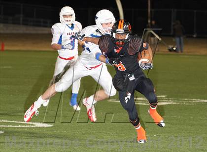 Thumbnail 1 in Gilmer vs. Graham (UIL 3A D2 Semifinal Playoff) photogallery.