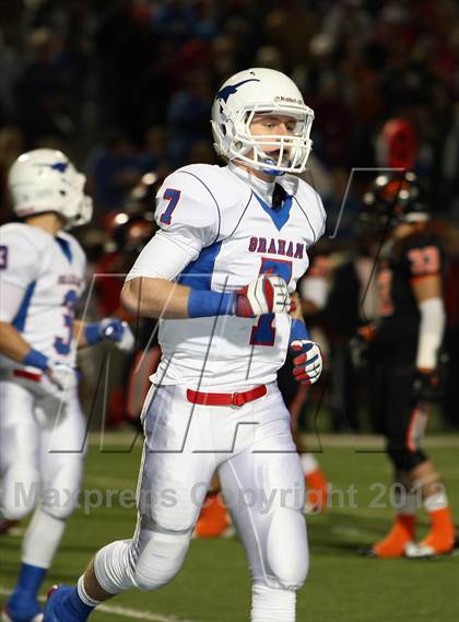 Thumbnail 1 in Gilmer vs. Graham (UIL 3A D2 Semifinal Playoff) photogallery.