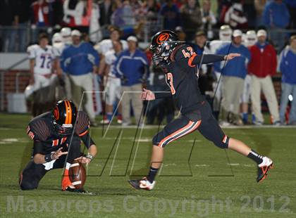 Thumbnail 1 in Gilmer vs. Graham (UIL 3A D2 Semifinal Playoff) photogallery.