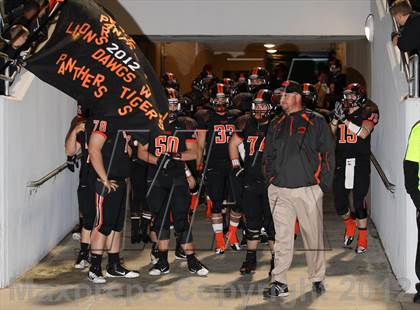 Thumbnail 1 in Gilmer vs. Graham (UIL 3A D2 Semifinal Playoff) photogallery.
