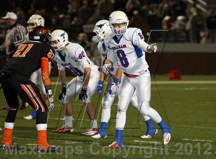 Thumbnail 3 in Gilmer vs. Graham (UIL 3A D2 Semifinal Playoff) photogallery.