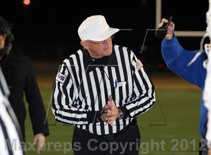 Thumbnail 3 in Gilmer vs. Graham (UIL 3A D2 Semifinal Playoff) photogallery.