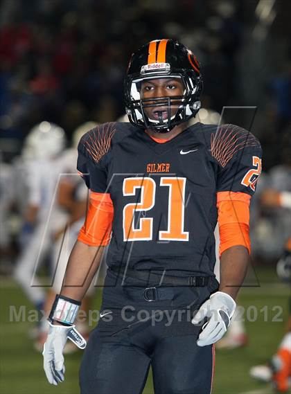 Thumbnail 2 in Gilmer vs. Graham (UIL 3A D2 Semifinal Playoff) photogallery.