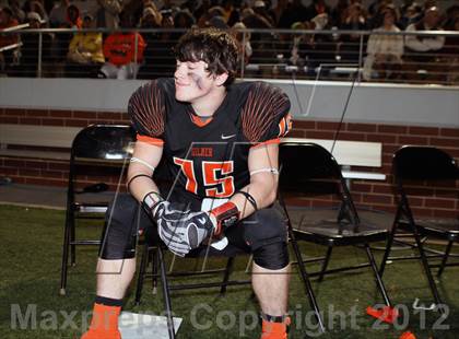 Thumbnail 1 in Gilmer vs. Graham (UIL 3A D2 Semifinal Playoff) photogallery.