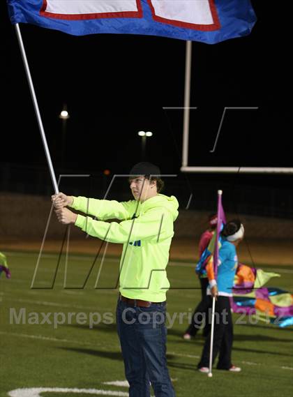 Thumbnail 2 in Gilmer vs. Graham (UIL 3A D2 Semifinal Playoff) photogallery.