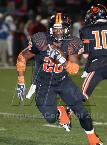 Thumbnail 3 in Gilmer vs. Graham (UIL 3A D2 Semifinal Playoff) photogallery.