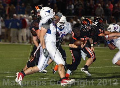 Thumbnail 2 in Gilmer vs. Graham (UIL 3A D2 Semifinal Playoff) photogallery.