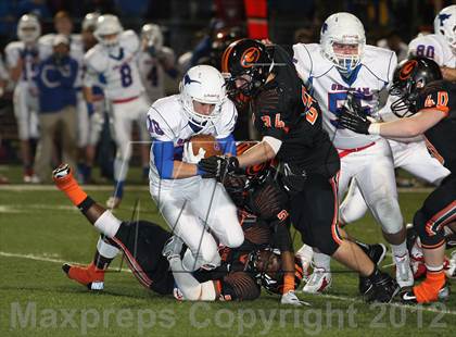 Thumbnail 1 in Gilmer vs. Graham (UIL 3A D2 Semifinal Playoff) photogallery.