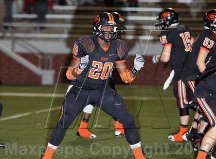 Thumbnail 1 in Gilmer vs. Graham (UIL 3A D2 Semifinal Playoff) photogallery.