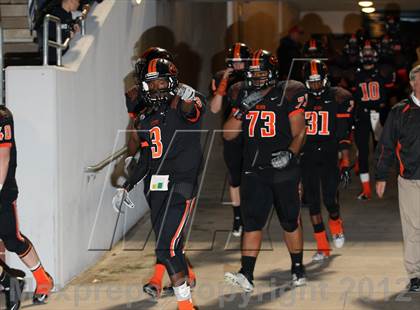 Thumbnail 2 in Gilmer vs. Graham (UIL 3A D2 Semifinal Playoff) photogallery.