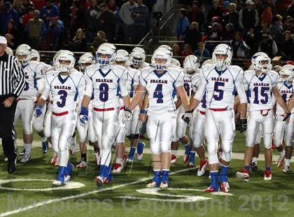 Thumbnail 2 in Gilmer vs. Graham (UIL 3A D2 Semifinal Playoff) photogallery.
