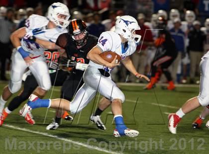 Thumbnail 3 in Gilmer vs. Graham (UIL 3A D2 Semifinal Playoff) photogallery.