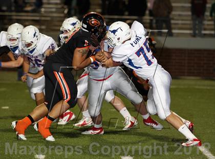 Thumbnail 1 in Gilmer vs. Graham (UIL 3A D2 Semifinal Playoff) photogallery.