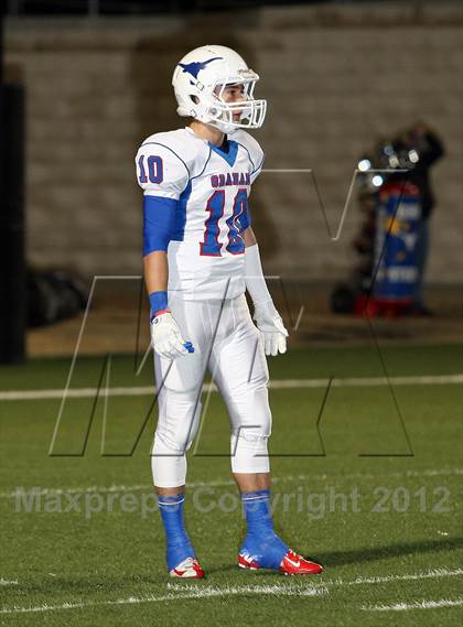 Thumbnail 3 in Gilmer vs. Graham (UIL 3A D2 Semifinal Playoff) photogallery.