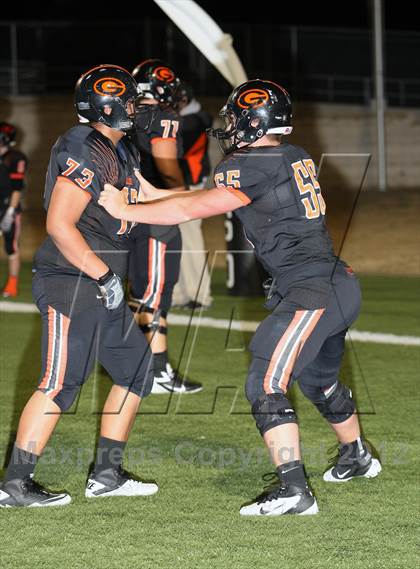 Thumbnail 3 in Gilmer vs. Graham (UIL 3A D2 Semifinal Playoff) photogallery.