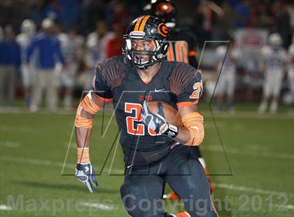 Thumbnail 1 in Gilmer vs. Graham (UIL 3A D2 Semifinal Playoff) photogallery.
