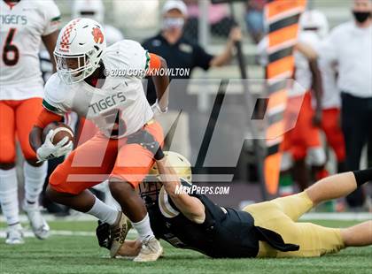 Thumbnail 1 in Jones @ Bishop Moore photogallery.