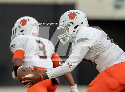 Thumbnail 2 in Jones @ Bishop Moore photogallery.