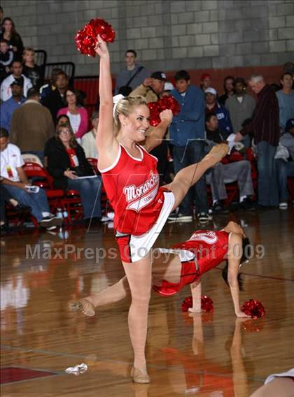 Thumbnail 2 in St. Benedict's Prep @ Mater Dei (Nike Extravaganza) photogallery.