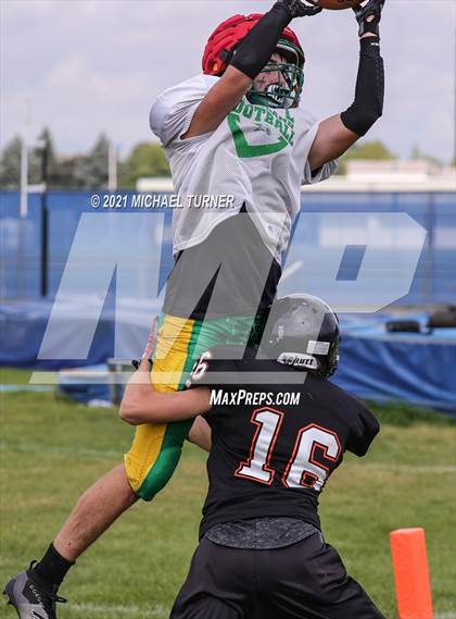 Thumbnail 2 in Post Falls @ Lakeland (Scrimmage) photogallery.