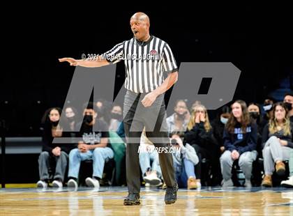 Thumbnail 3 in Beach Channel vs Scholars Academy (Playbook Sports at Barclays Center) photogallery.
