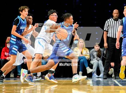 Thumbnail 1 in Beach Channel vs Scholars Academy (Playbook Sports at Barclays Center) photogallery.
