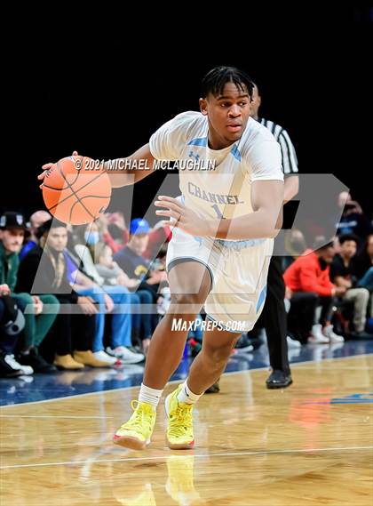 Thumbnail 3 in Beach Channel vs Scholars Academy (Playbook Sports at Barclays Center) photogallery.