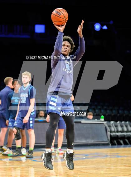 Thumbnail 2 in Beach Channel vs Scholars Academy (Playbook Sports at Barclays Center) photogallery.