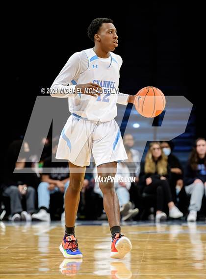 Thumbnail 1 in Beach Channel vs Scholars Academy (Playbook Sports at Barclays Center) photogallery.