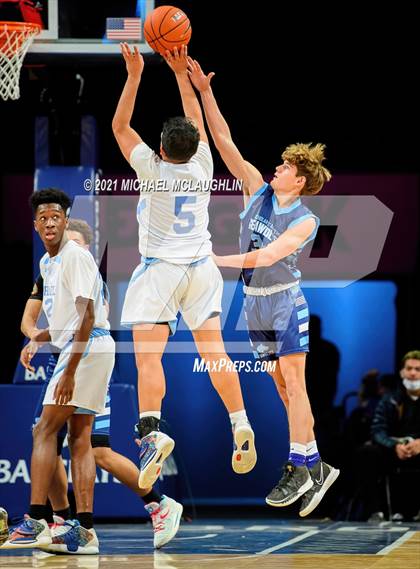 Thumbnail 2 in Beach Channel vs Scholars Academy (Playbook Sports at Barclays Center) photogallery.