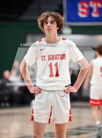 Thumbnail 1 in Sacred Heart Cathedral Preparatory vs. St. Ignatius College Preparatory (Bruce-Mahoney Game)      photogallery.