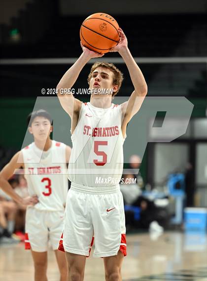 Thumbnail 3 in Sacred Heart Cathedral Preparatory vs. St. Ignatius College Preparatory (Bruce-Mahoney Game)      photogallery.
