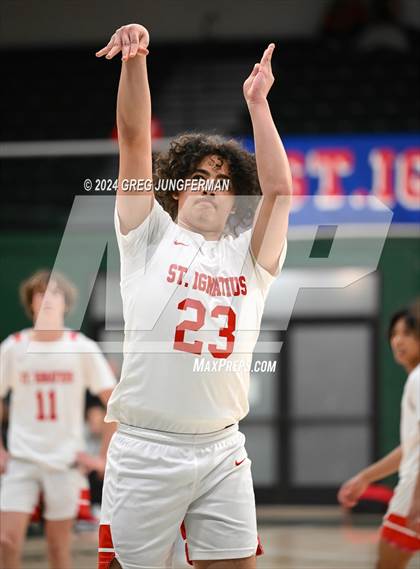 Thumbnail 1 in Sacred Heart Cathedral Preparatory vs. St. Ignatius College Preparatory (Bruce-Mahoney Game)      photogallery.