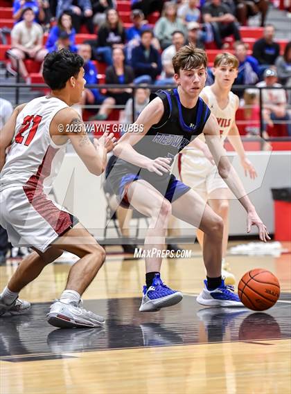 Thumbnail 1 in Chapel Hill vs. Redwater (UIL 3A Bi-District Playoff) photogallery.