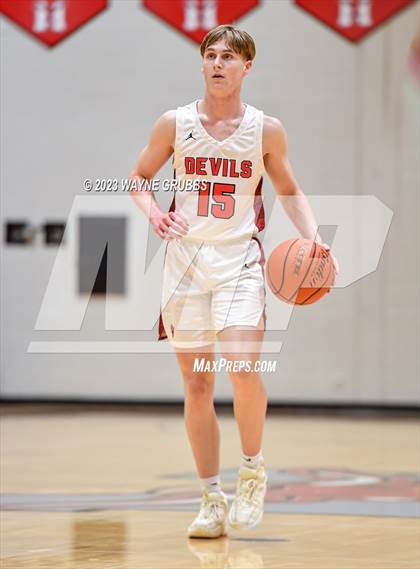 Thumbnail 3 in Chapel Hill vs. Redwater (UIL 3A Bi-District Playoff) photogallery.