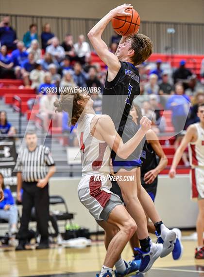 Thumbnail 3 in Chapel Hill vs. Redwater (UIL 3A Bi-District Playoff) photogallery.