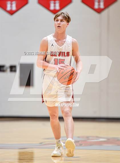 Thumbnail 1 in Chapel Hill vs. Redwater (UIL 3A Bi-District Playoff) photogallery.
