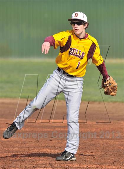 Thumbnail 3 in Bells vs Paradise (Pottsboro Tournament) photogallery.