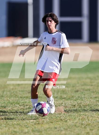 Thumbnail 1 in Regis Jesuit @ Chaparral photogallery.