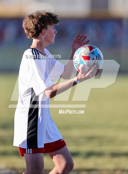 Thumbnail 1 in Regis Jesuit @ Chaparral photogallery.