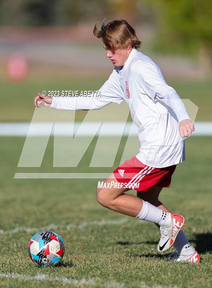 Thumbnail 1 in Regis Jesuit @ Chaparral photogallery.